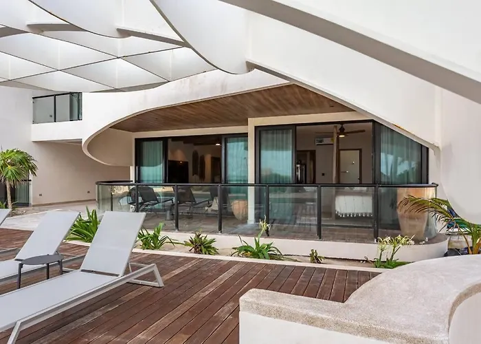 Luxury Beachfront Getaway Tankah Bay Apartment *